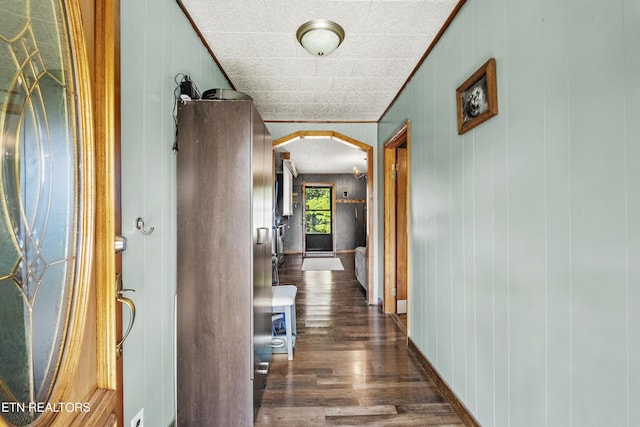 4720 Laws Rd, Del Rio, TN 37727 - hallway featuring arched walkways and dark wood-style flooring