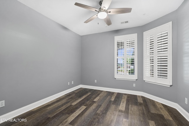545 Rarity Bay Pkwy Unit 103, Vonore, TN 37885 - unfurnished room featuring a ceiling fan and dark wood-type flooring