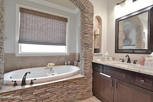 11957 Lakehurst Ln, Knoxville, TN 37934 - bathroom featuring vanity, crown molding, and a garden tub