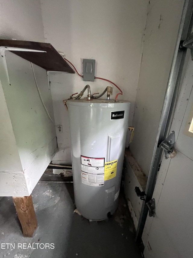 435 Simms Fork Rd, Arjay, KY 40902 - utilities featuring water heater