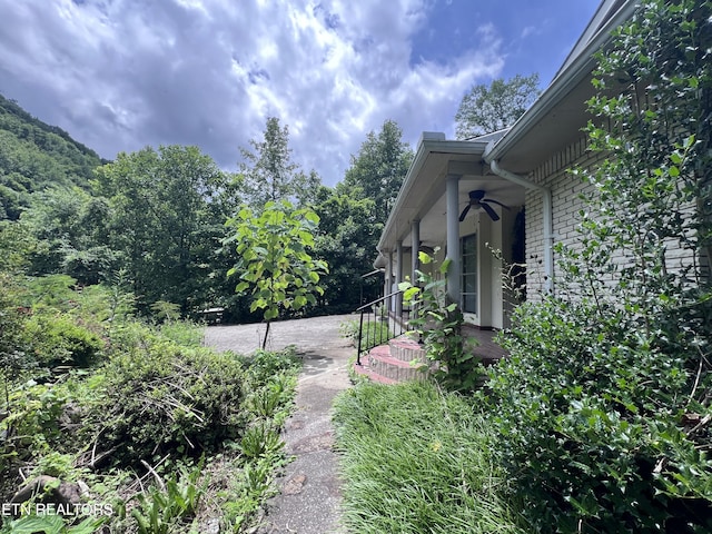 435 Simms Fork Rd, Arjay, KY 40902 - view of yard with covered porch