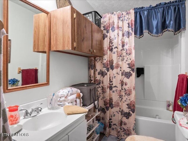 205 Ellison Rd, Lafollette, TN 37766 - full bath with shower / bath combo and vanity