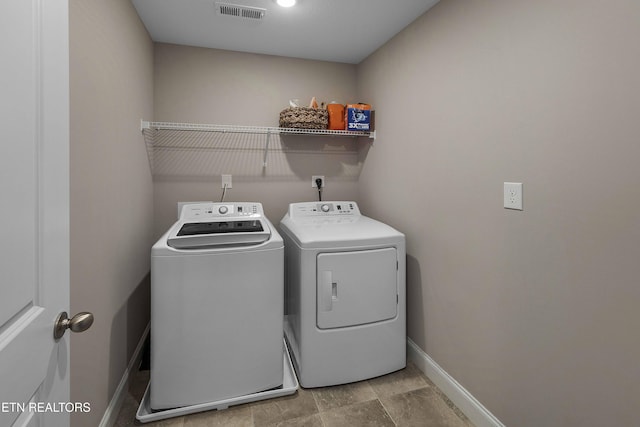 3038 Lazy River Dr, Knoxville, TN 37931 - washroom featuring washer and dryer and baseboards