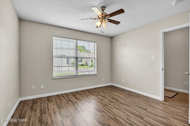 4717 Royal Prince Way, Knoxville, TN 37912 - photo 15