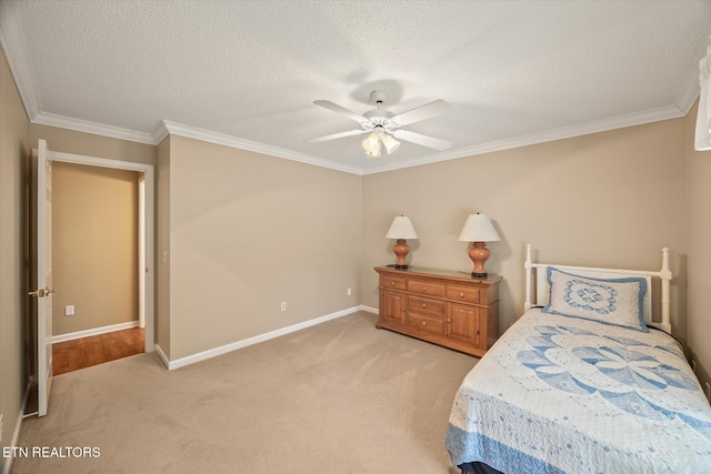 103 Wickham Ln, Fairfield Glade, TN 38558 - bedroom featuring light carpet, a textured ceiling, crown molding, and ceiling fan