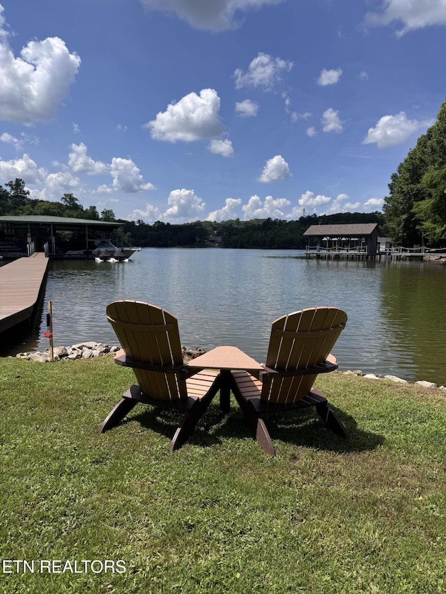 608 Wood Duck Dr, Vonore, TN 37885