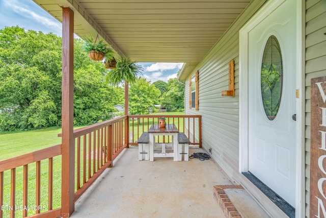 555 N Trigonia Rd, Greenback, TN 37742 - view of patio featuring view of wooded area