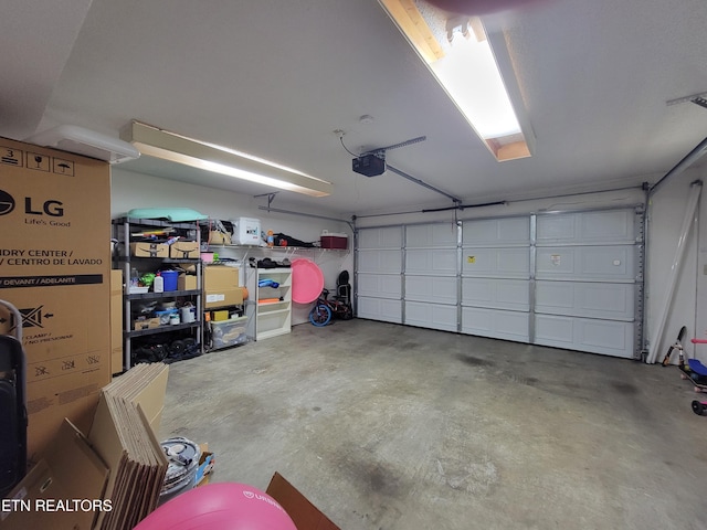 237 Camelot Ct, Knoxville, TN 37922 - garage with a garage door opener