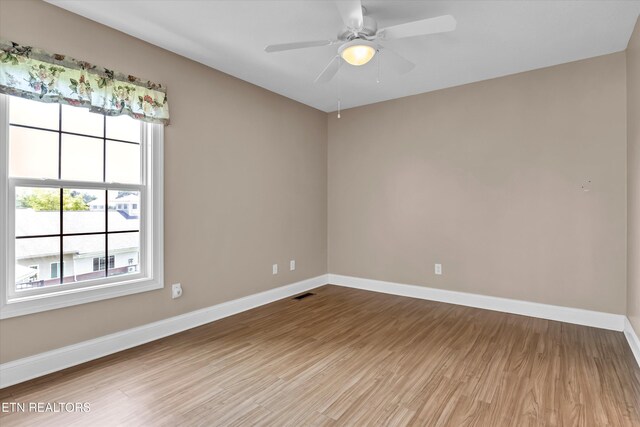 430 Willow Oak Cir, Loudon, TN 37774 - photo 9