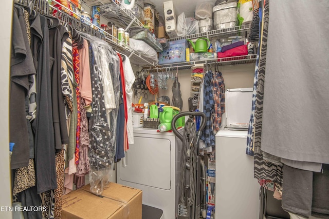 5632 Libby Way, Knoxville, TN 37924 - laundry room featuring separate washer and dryer