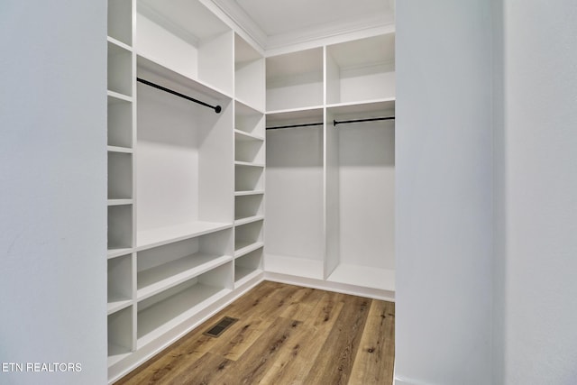 320 Ridge Ln, Monterey, TN 38574 - walk in closet featuring wood finished floors