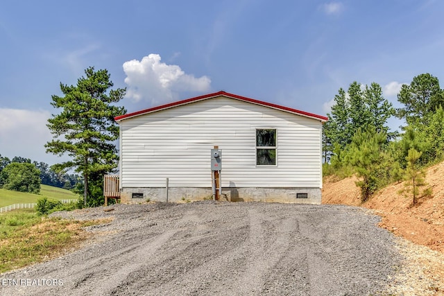 6952 Cottonport Rd, Decatur, TN 37322 - view of home's exterior featuring crawl space