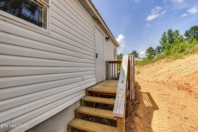 6952 Cottonport Rd, Decatur, TN 37322 - view of staircase