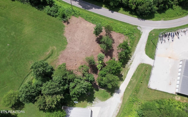 Grantsboro Rd, Lafollette, TN 37766