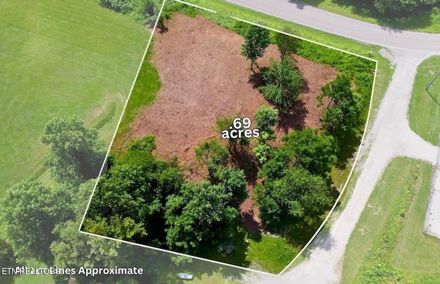 Grantsboro Rd, Lafollette, TN 37766