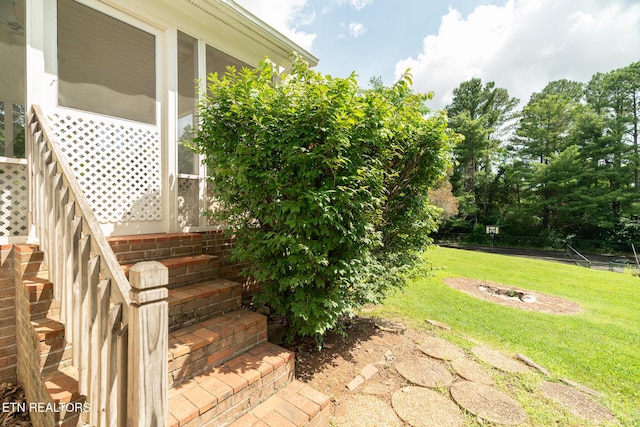 824 W Woodchase Rd, Knoxville, TN 37934 - view of green lawn