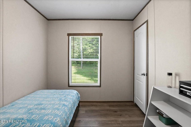 288 Forks Grove Rd, Lafollette, TN 37766 - bedroom featuring wood finished floors and crown molding