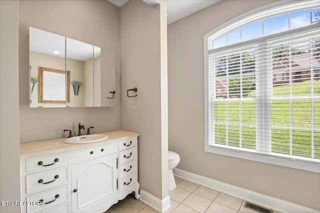 171 Forest Cove Ct, Jacksboro, TN 37757 - bathroom with vanity and tile patterned floors
