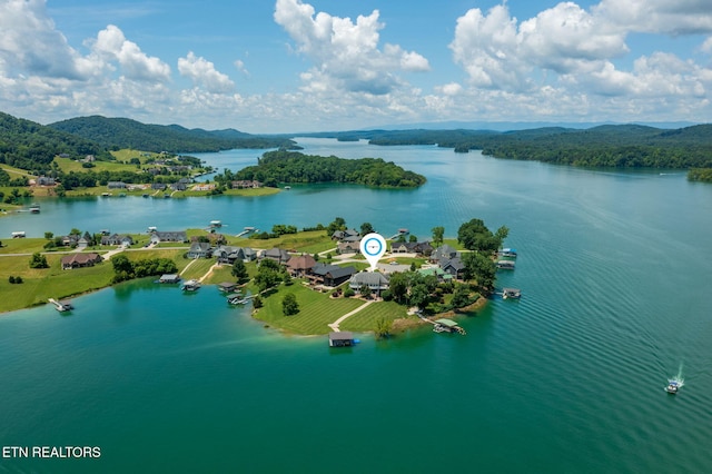 470 Reginas Pt, Sharps Chapel, TN 37866 - photo 1