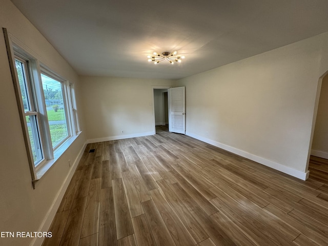 2204 Bradshaw Garden Rd, Knoxville, TN 37912 - photo 2