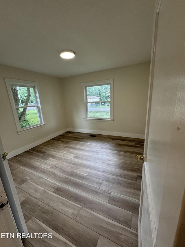 2204 Bradshaw Garden Rd, Knoxville, TN 37912 - photo 6