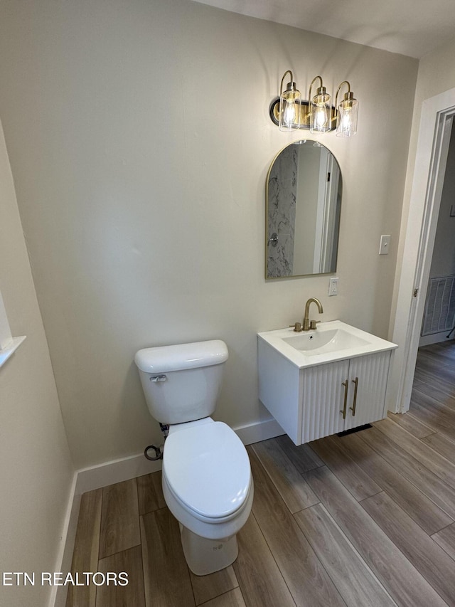 2204 Bradshaw Garden Rd, Knoxville, TN 37912 - photo 9