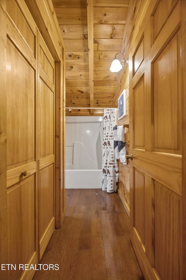 1235 Honeysuckle Ln, Sevierville, TN 37876 - hallway with a wooden ceiling with exposed beams and hardwood / wood-style floors