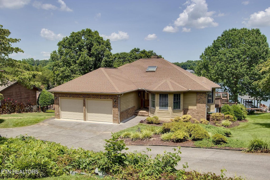 323 Kiyuga Way, Loudon, TN 37774 - photo 1