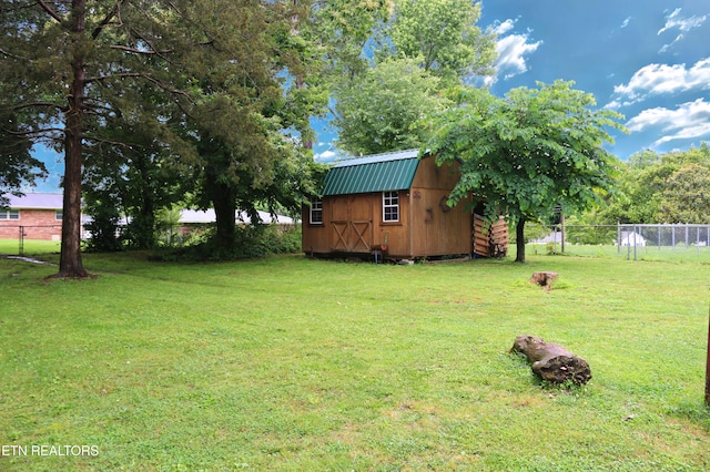 8025 Sharp Rd, Powell, TN 37849 - view of yard with a storage shed