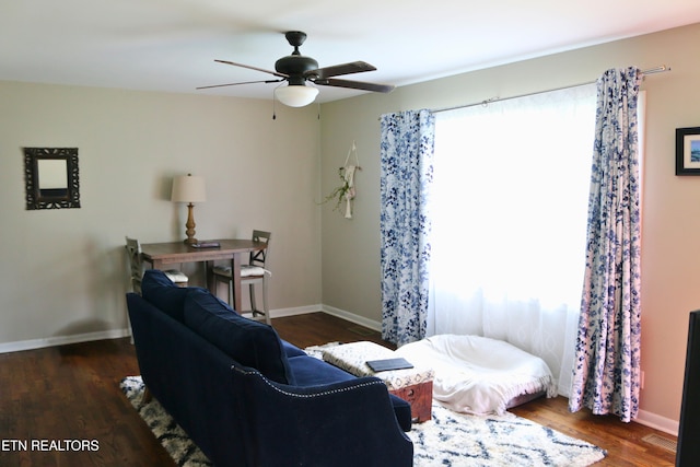 8025 Sharp Rd, Powell, TN 37849 - living area featuring a ceiling fan and wood finished floors