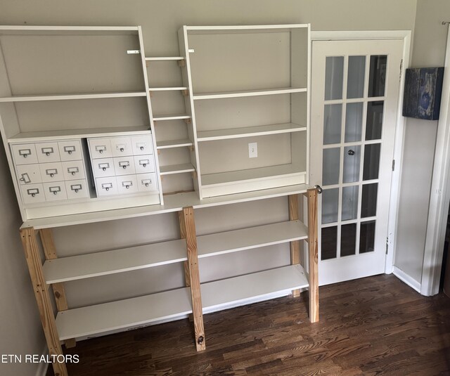 8025 Sharp Rd, Powell, TN 37849 - view of closet