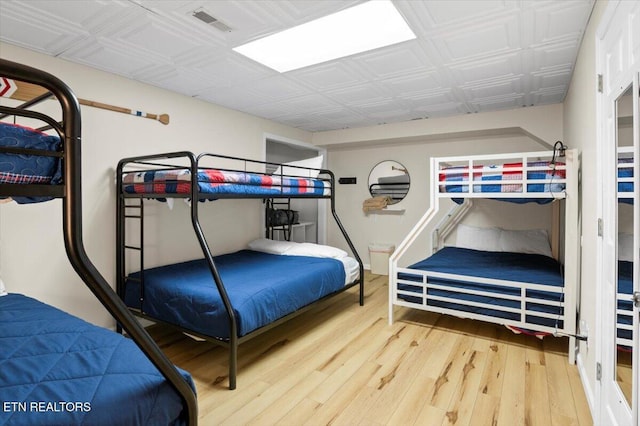824 Deerfield Way, Lafollette, TN 37766 - bedroom with wood finished floors and an ornate ceiling