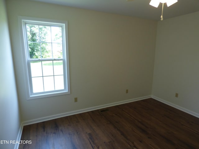 363 Smith Rd, Crossville, TN 38571 - empty room with dark wood-style flooring and a ceiling fan
