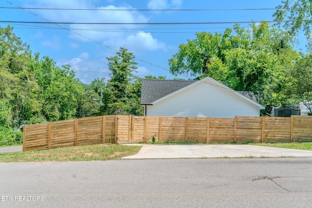 229 Edgewood Ave, Clinton, TN 37716 - photo 5