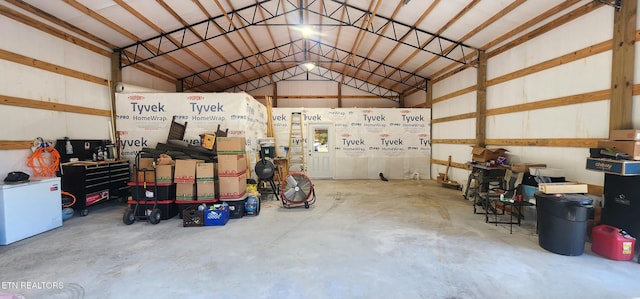 1955 Terry Rd, Oneida, TN 37841 - view of garage