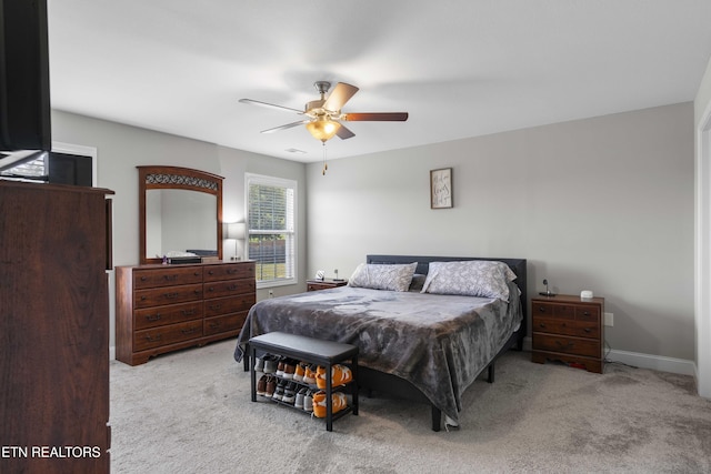 1152 Cloud View Dr, Powell, TN 37849 - bedroom featuring carpet and a ceiling fan