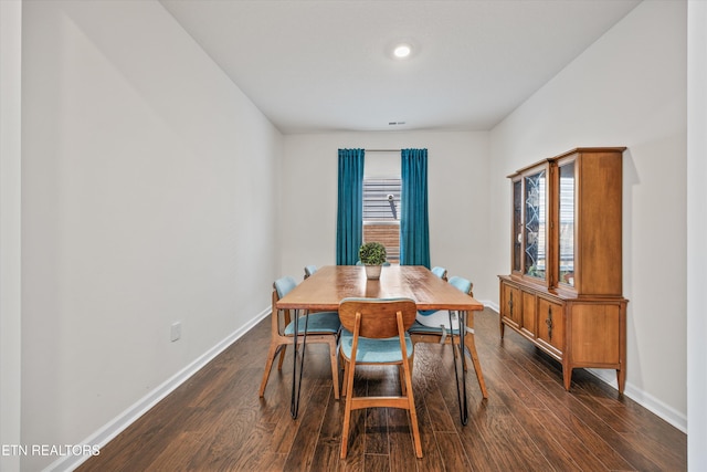 1171 Hampton Place Cir, Loudon, TN 37774 - dining space with dark wood finished floors and recessed lighting