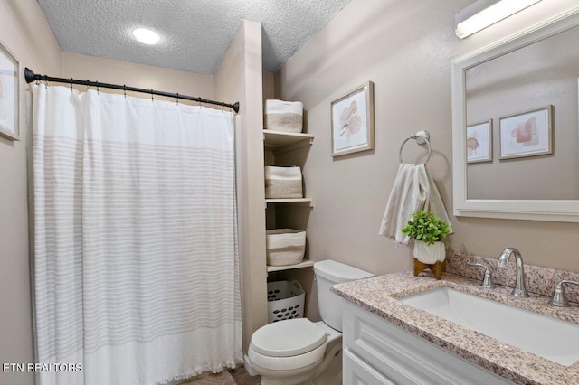 382 Tionesta Dr, Jacksboro, TN 37757 - bathroom featuring vanity, a textured ceiling, and curtained shower