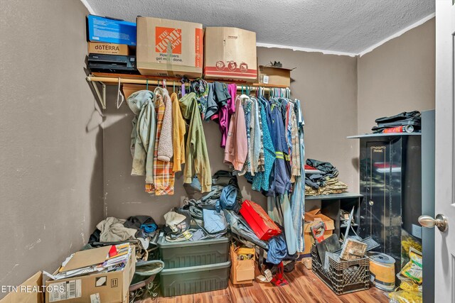 163 Ridge Rd, Sharps Chapel, TN 37866 - spacious closet featuring wood finished floors
