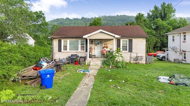 921 Unaka St, Harriman, TN 37748 - photo 4