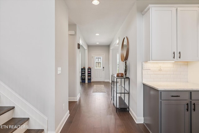 1682 Hickory Reserve Rd, Knoxville, TN 37932 - corridor featuring dark wood-style flooring, recessed lighting, and stairway
