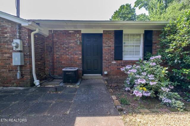 7102 Cheshire Dr, Knoxville, TN 37919 - photo 10