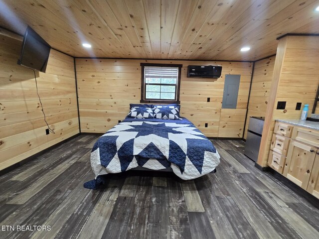 2365 Mountain View Rd, Robbins, TN 37852