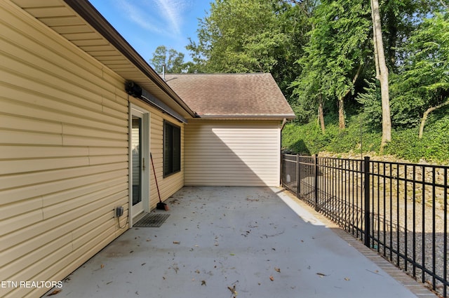 8808 Cedar Springs Ln, Knoxville, TN 37923 - view of patio