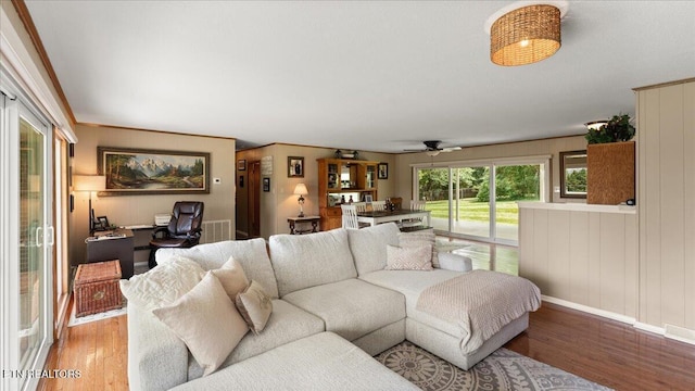 300 Clearfield Rd, Knoxville, TN 37922 - living room with wood finished floors and ceiling fan
