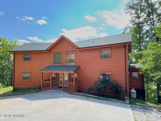 2205 Meredith Way, Sevierville, TN 37876 - chalet / cabin featuring covered porch, roof with shingles, and crawl space