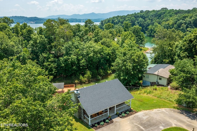 922 Campfire Pt, Dandridge, TN 37725 - photo 1