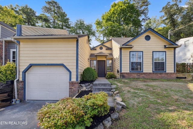 7658 Chatham Cir, Knoxville, TN 37909 - photo 2