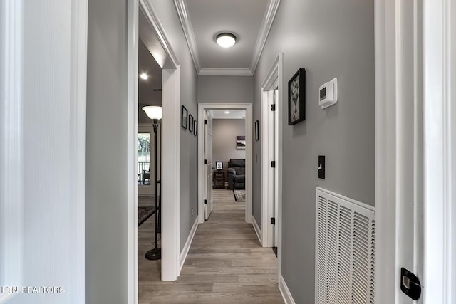 129 Dudi Trl, Vonore, TN 37885 - hall featuring light wood-style flooring and ornamental molding