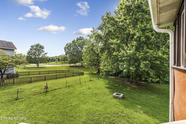 10609 Sprawls Pt, Knoxville, TN 37932 - view of yard featuring view of golf course